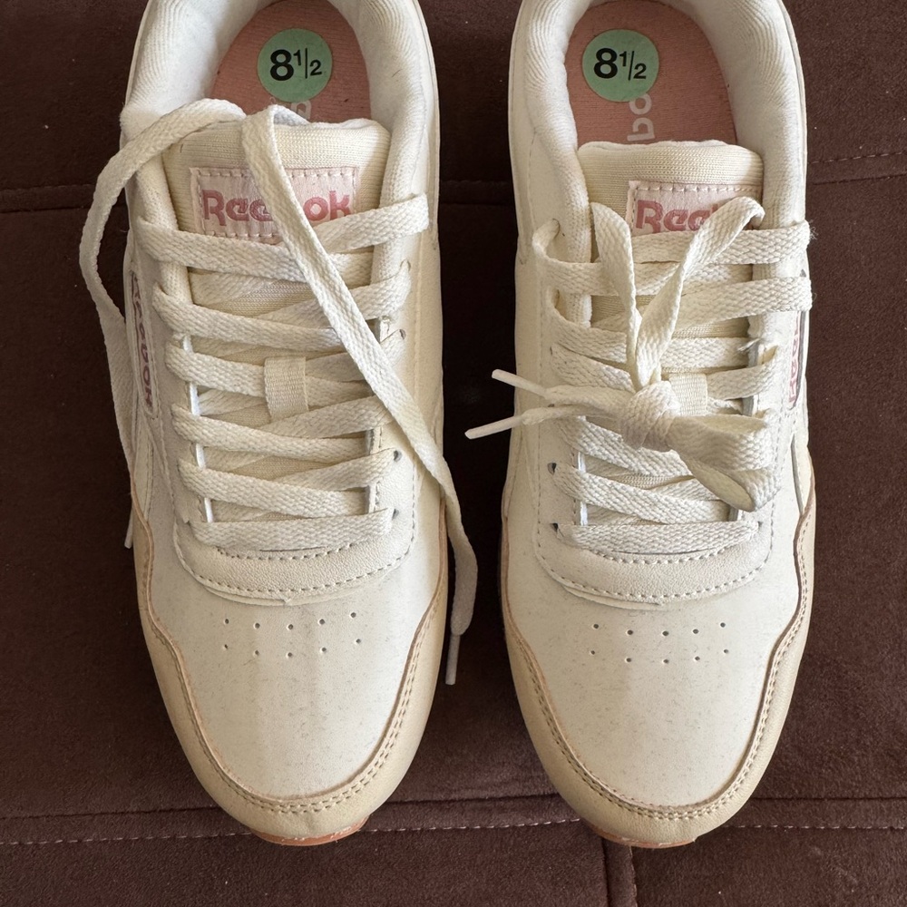 Reebok Cream Sneakers
